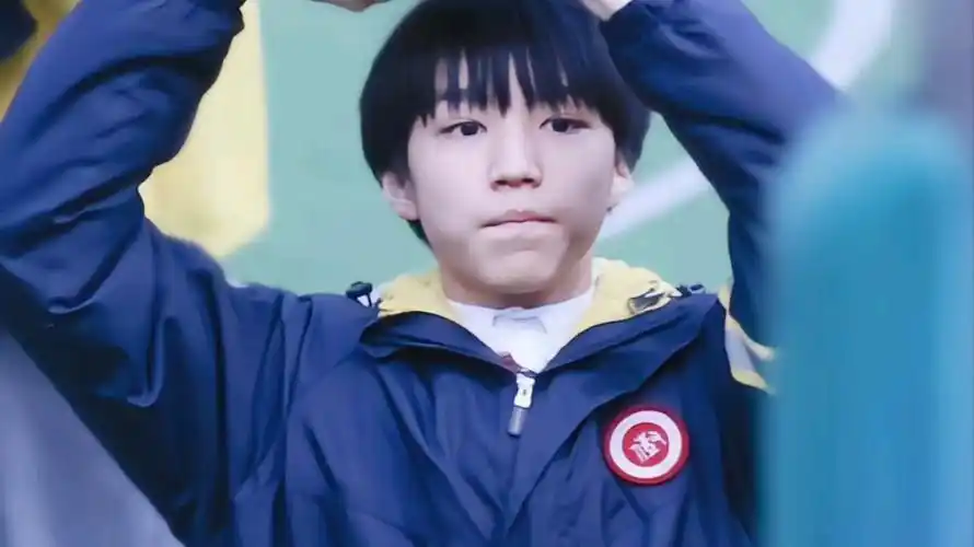 重庆八中的王俊凯学长