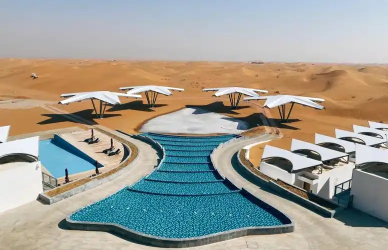 沙漠酒店探索