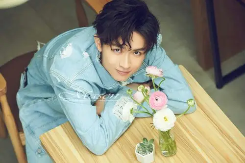 张逸杰 - 堆糖,美图壁纸兴趣社区