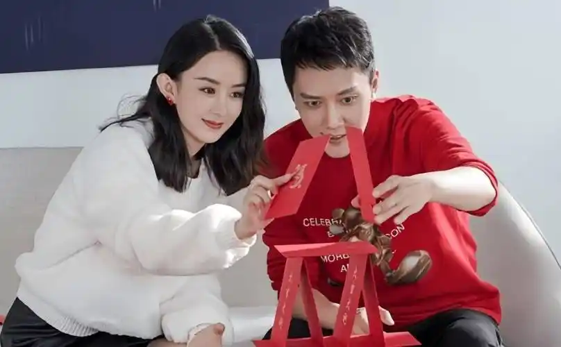 67冯绍峰亲子日常曝光:5岁想想,像是赵丽颖的"小翻版"!