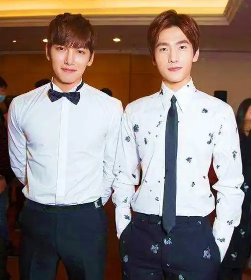 普通人跟明星合照(普通人和明星合照视频)-天晟网