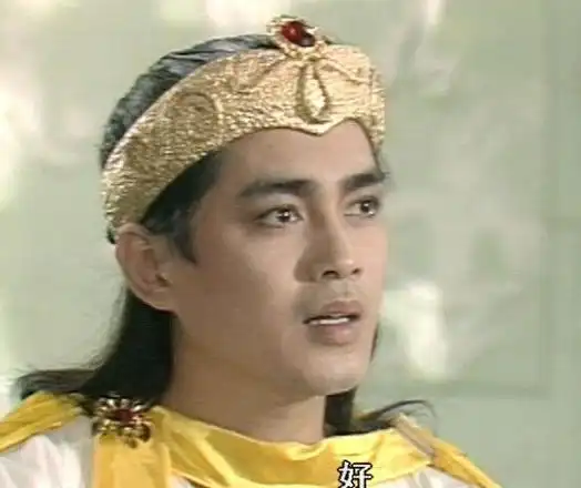 61岁"伯邑考"全家福,夫妻恩爱坚守30年,两个女儿貌美如花|封神榜|汤镇