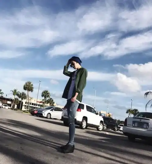 华晨宇一生只唱一次的那些歌,除了改编,原创也不少