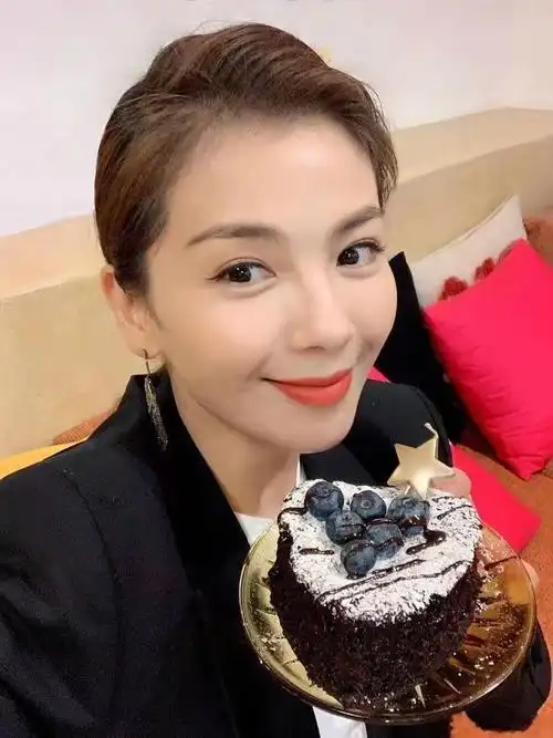 "国民第一贤妻"刘涛的上位史和她背后的三个男人