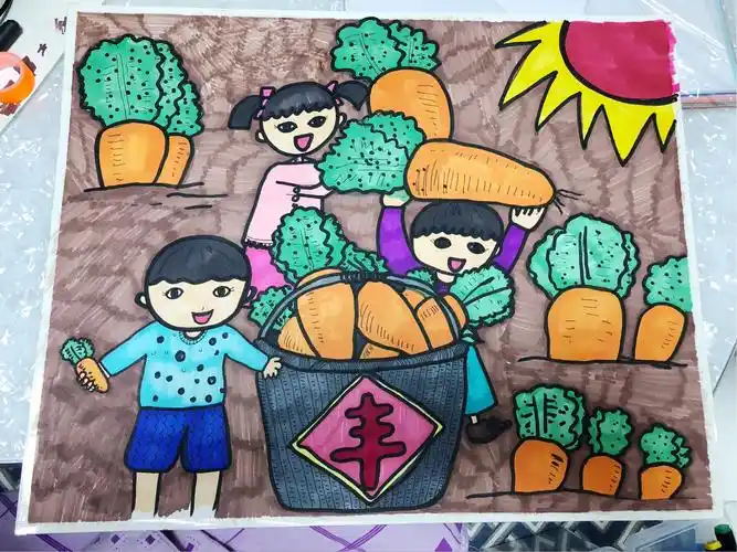 最终,完成了这幅《丰收了》场景图.