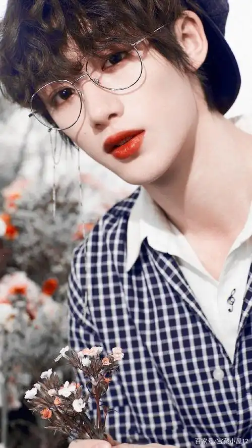 丁程鑫的颜毋庸置疑,绝了.