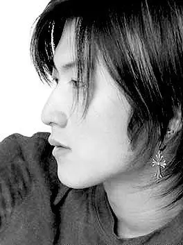 谢霆锋专访摔吉他很正常失去自由不能忍受多图