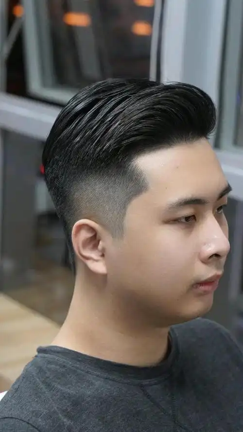 最近天气一热,大家是不是都想换一换发型?