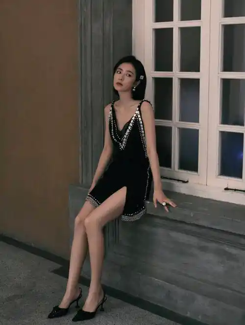 2021搜狐时尚盛典年度突破女明星提名周雨彤