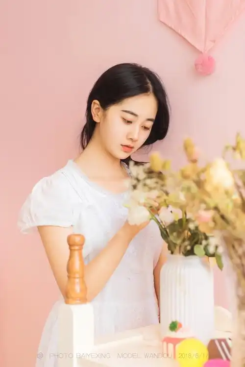 安静的少女-唯美女生