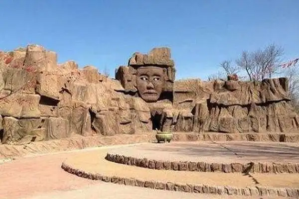 朝阳牛河梁红山文化遗址博物馆