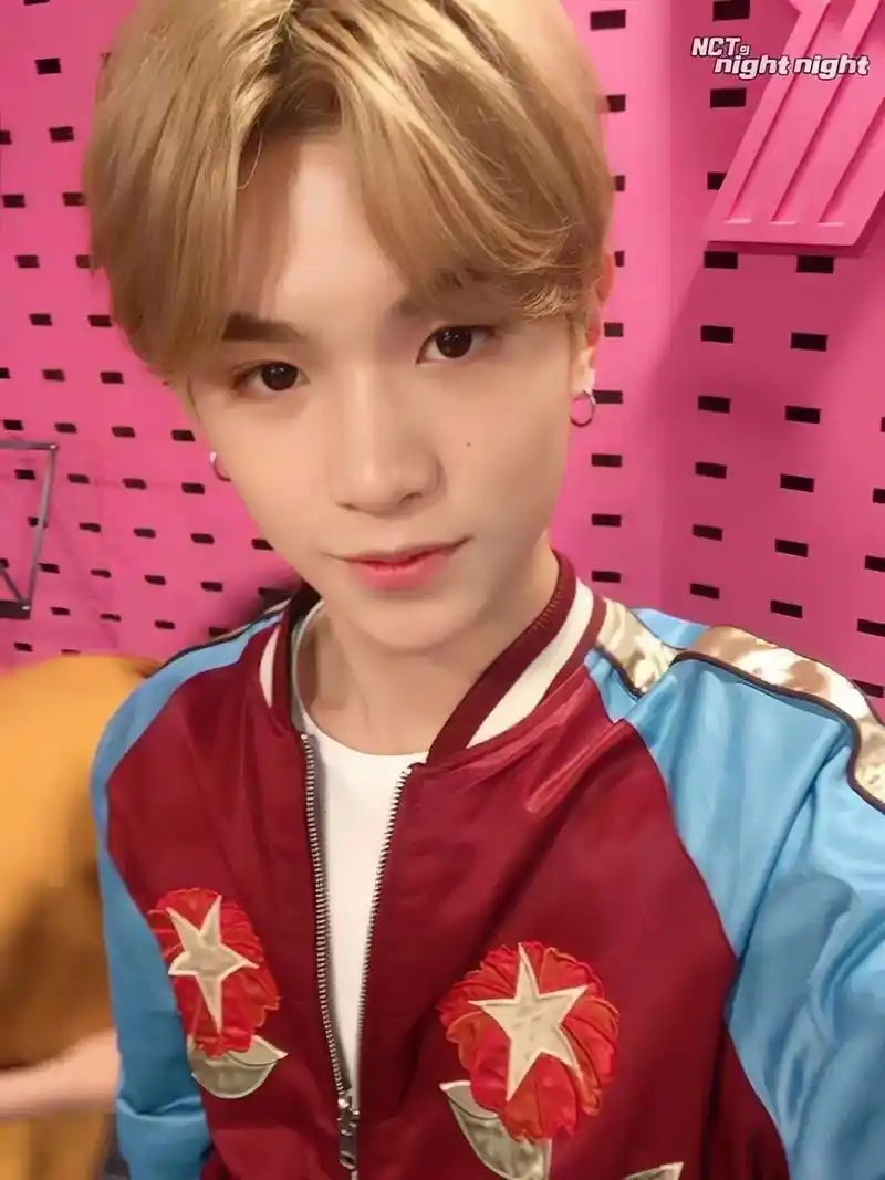 韩国时期的小宝真的太可爱啦#黄明昊 - 抖音