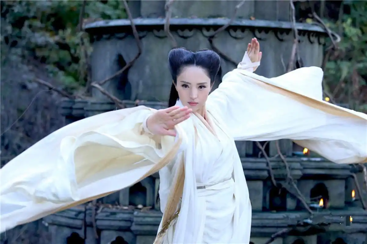 董璇古装壁纸_神雕侠侣第二美董璇