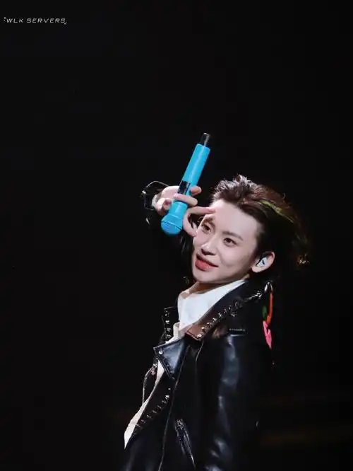 小鬼王琳凯成都演唱会##小鬼916成都演唱会##王琳凯可爱