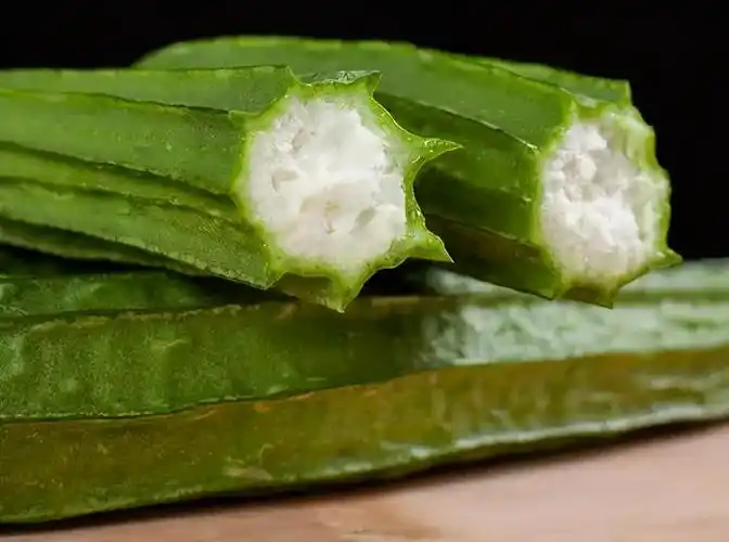 有棱的丝瓜一般都会生长在南方,广东广西等地比较容易出现.