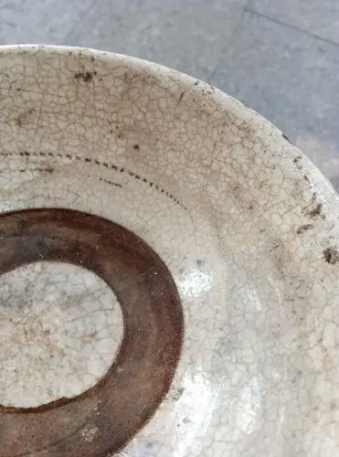 包老哥窑开片老碗一个,开片很漂亮