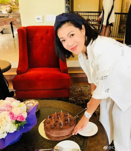 苏芒 最爱的boss生日快乐 . 来自c_chenjie - 微博