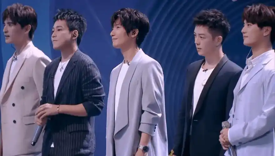 披哥名单疑揭露,快乐男声抱团再出道?林志颖蓝正龙也要来了!