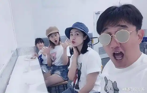 事实证明,自嘲2年没戏拍的"神算子"黄磊,已经走上另一条大道|孙莉