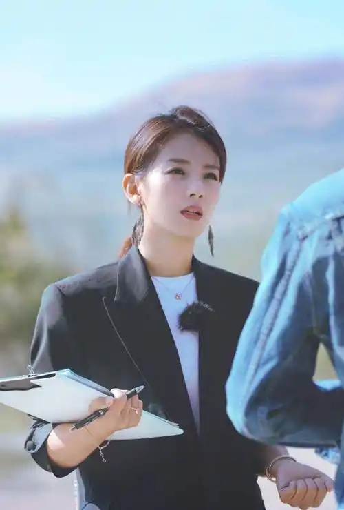 刘涛不顾姐妹之情,当众怼林心如,但没人敢说一个"不"字_的能力_领导