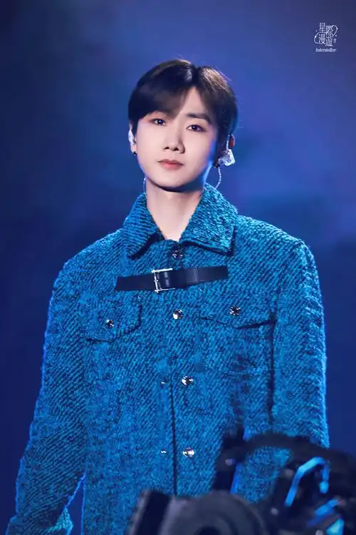 汪苏泷实体专辑21世纪罗曼史