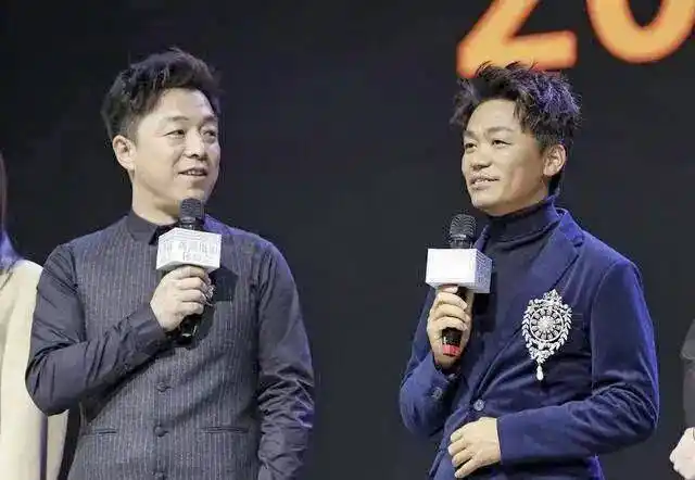 王宝强和黄渤闹掰,新老搭档再次同台,徐峥直言"草根"无人替代_陈思诚
