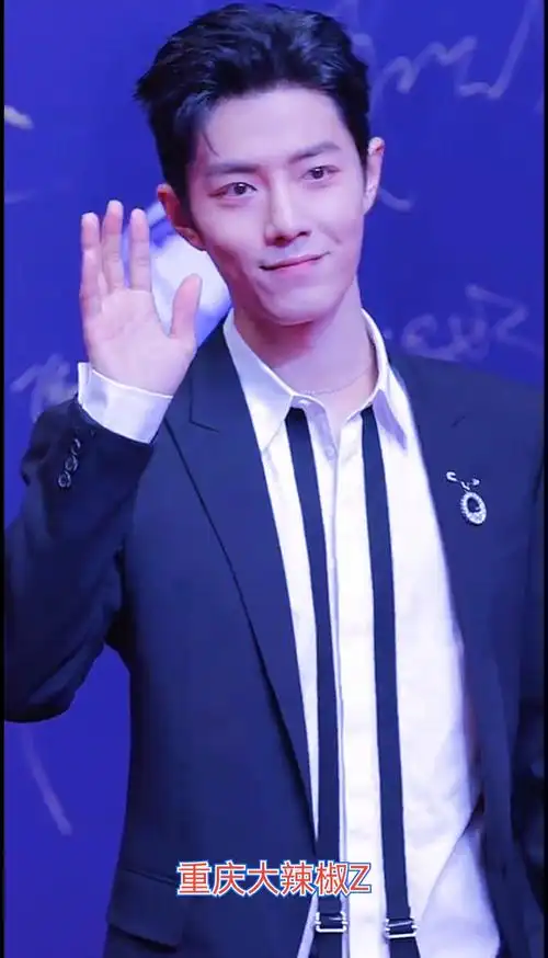 肖战#最好的肖战,大背头太帅了!