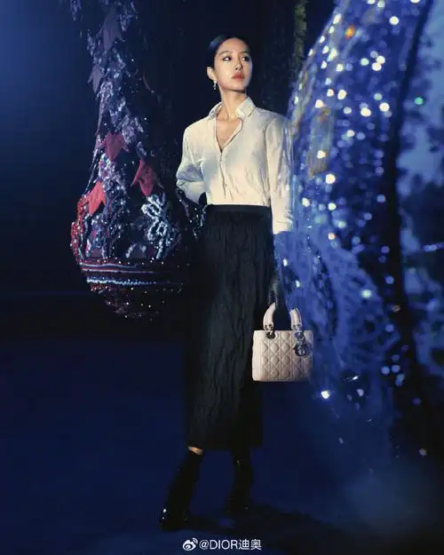 迪奥品牌大使杨采钰##ladydior