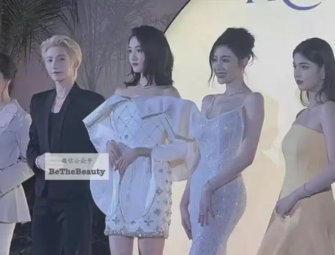 刘亦菲|关晓彤|古力娜扎_网易订阅