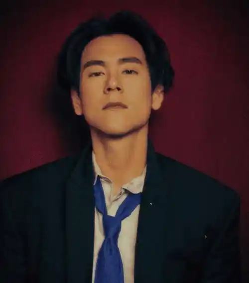 论"自律"谁能比得过彭于晏?