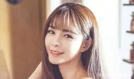 沈梦辰17岁选美视频曝光,网友吐槽变化太大,根本认不出来