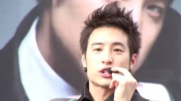 潘氏独特飞机头引领潮流真的帅爆了  #潘玮柏玩酷##充电吧音乐人#oyy