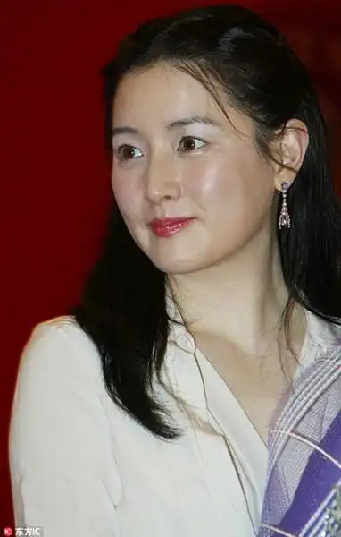 李英爱"逆龄"进化史怎么看都比11年前还年轻