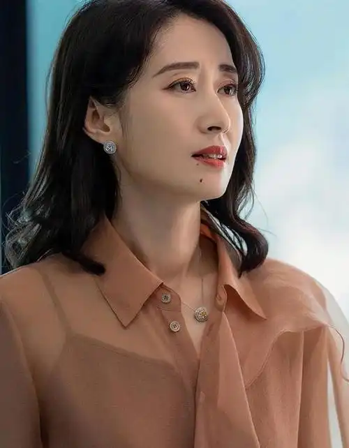 刘敏涛:从冰激淋到银幕女王,她的逆袭人生!