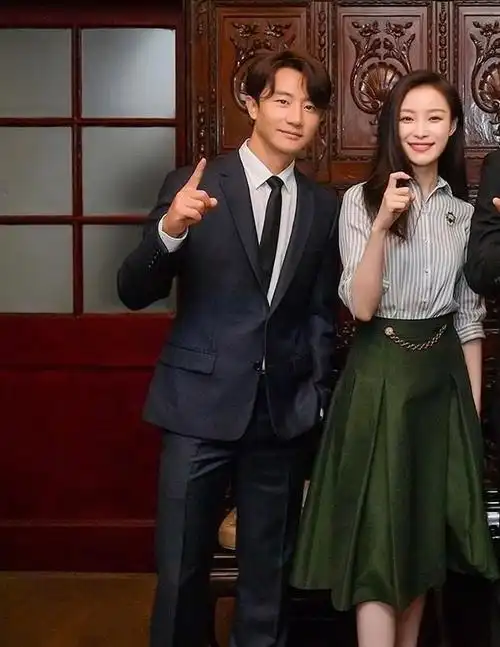 首度合作就有幸福感,黄轩倪妮这对cp,诠释《1921》纯美爱情