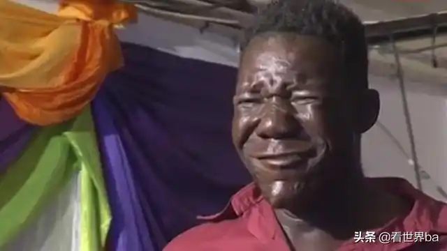 他还有一个理想 ,就是代表非洲参加世界级的选丑比赛.