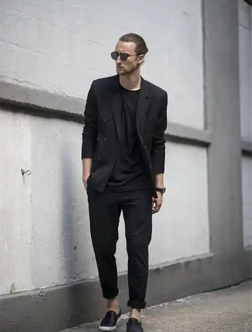 这样穿西装,再也不会有人把你当成"黑中介"了!