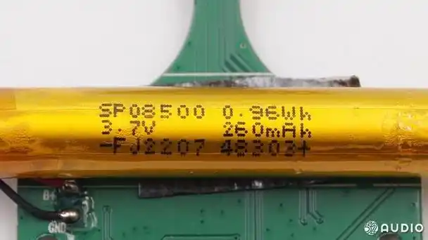 圆柱形电池信息特写,sp08500,0.96wh,3.7v,260mah.