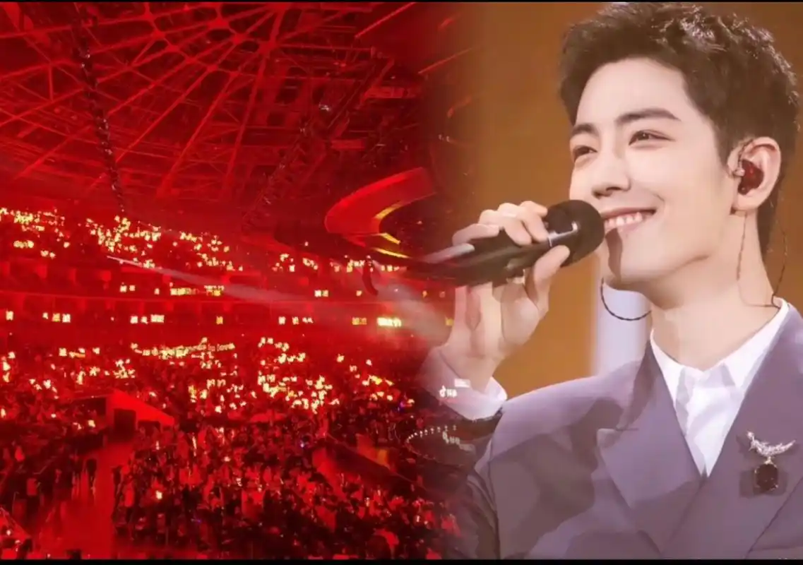 20年星光大赏,肖战在看到红海的那一刻,其实是震惊的,他笑了!