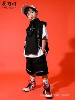 街舞儿童潮服六一表演服帅气嘻哈潮装男童架子鼓演出服男孩套装男