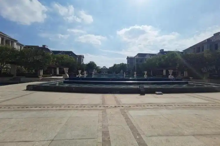 【10图】安家在此取景拍摄孙俪已购买松江豪宅豪气十足,绿城兰园(公寓