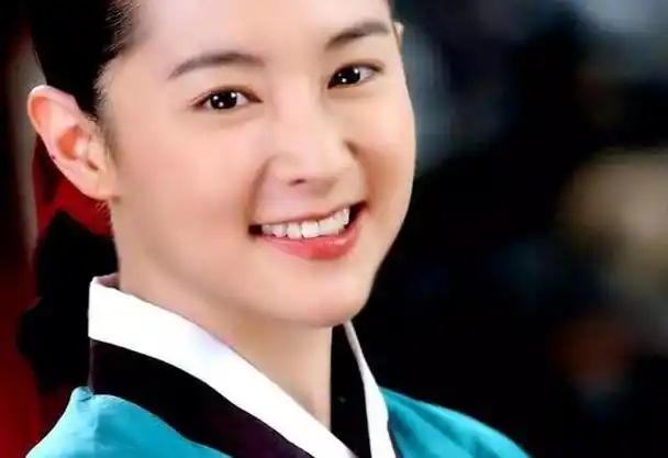 韩剧美人变化史天生美人还是容颜依旧整容美人却早已判若两人