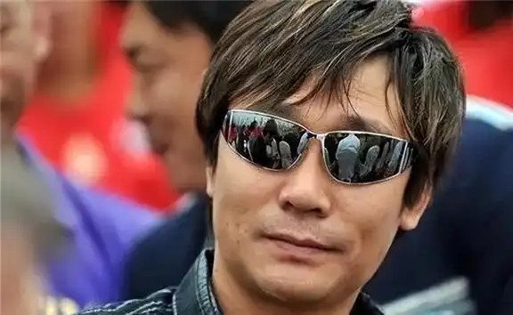 说这话的女子叫王纳文,面对采访时,她信誓旦旦的表示所说全是事实,还