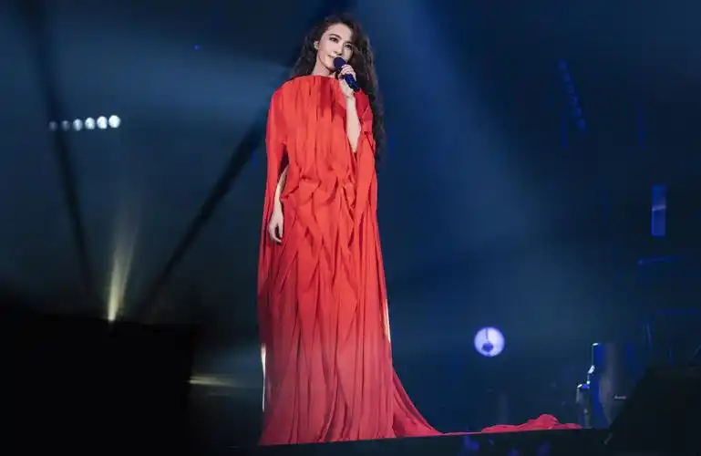 每场3小时体力挑战田馥甄一巡回演唱会完美演唱缔造二巡好口碑