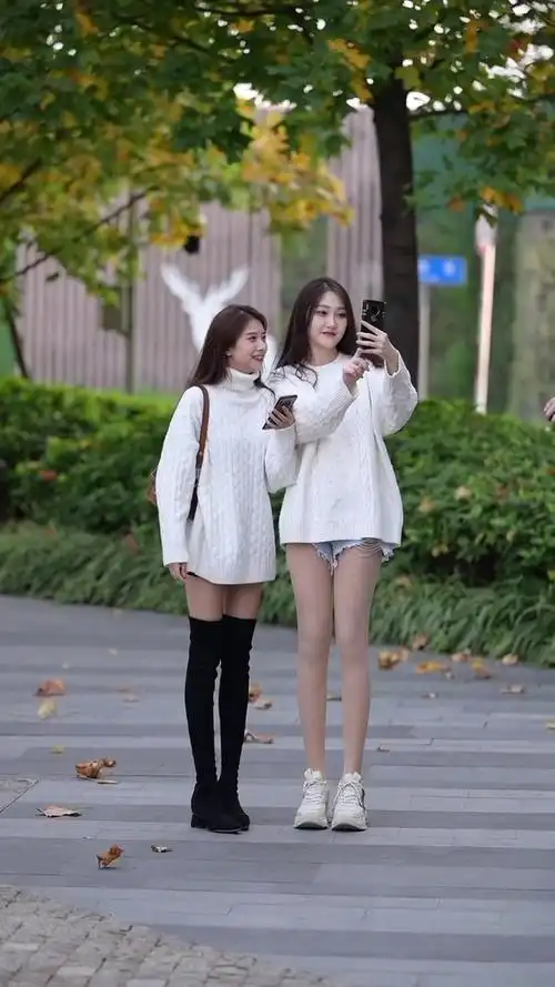 180以上的男生喜欢170女生还是160女生呢