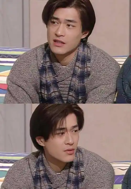 古天乐20年前穿得土却很帅,皮肤超白,如今皮肤黑成百亿票房男星_网友