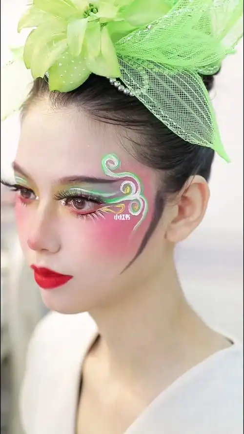 舞台妆儿童舞台妆创意妆