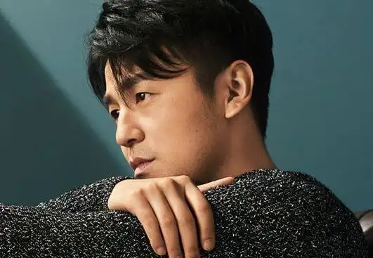 赵薇发文与雷佳音有爱互动 留言"我的好妹妹"