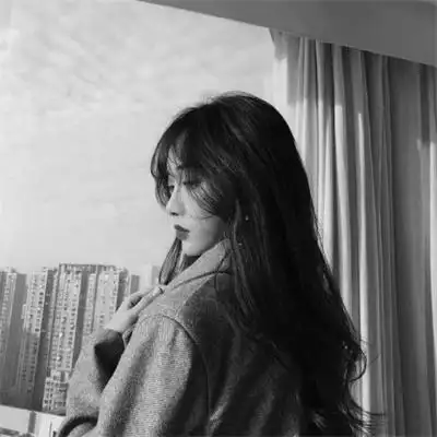 黑白女生头像高冷霸气性感性感妩媚黑色系女头图片