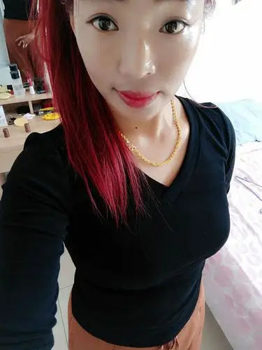 37岁离异女征婚照片(id:95623422)_天津征婚交友_珍爱网